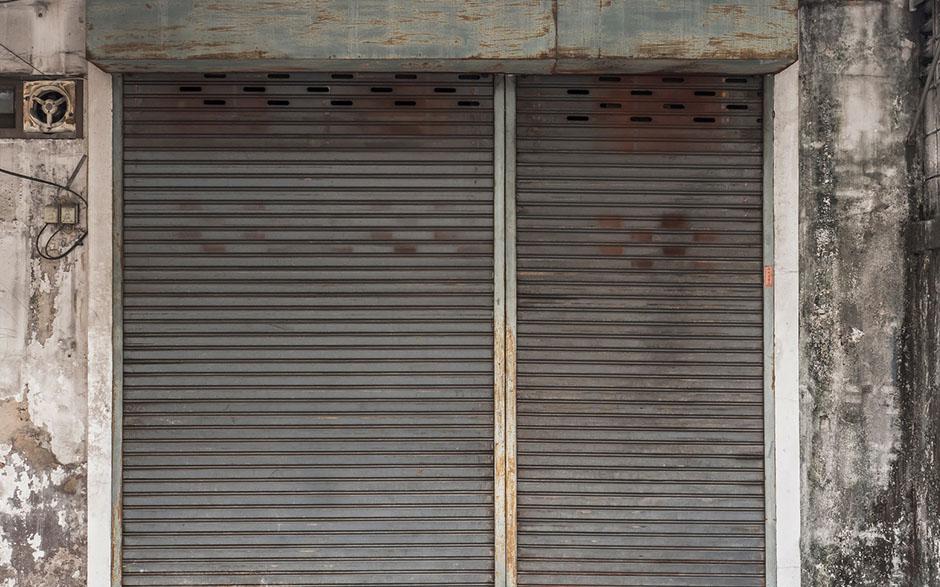 store exterieur Puteaux