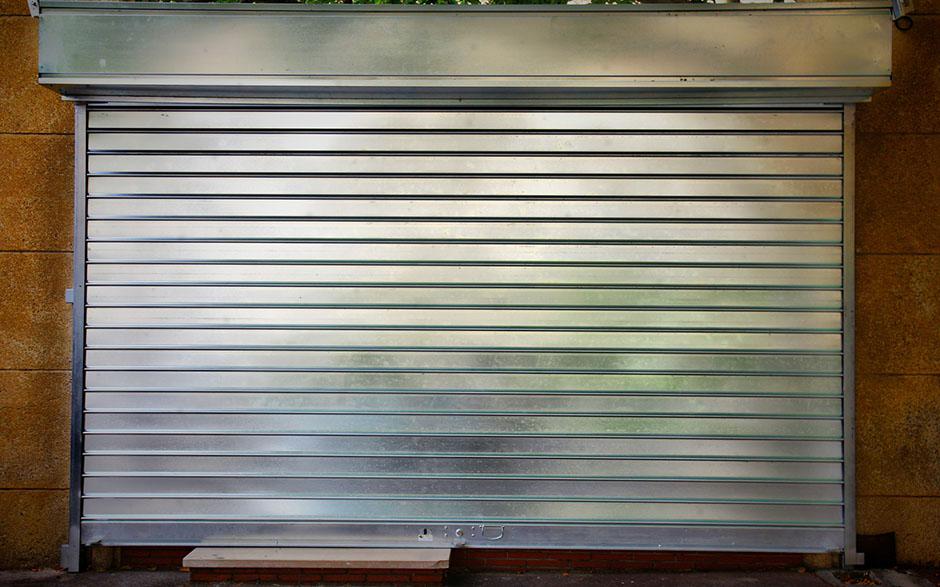 store exterieur Paris 12