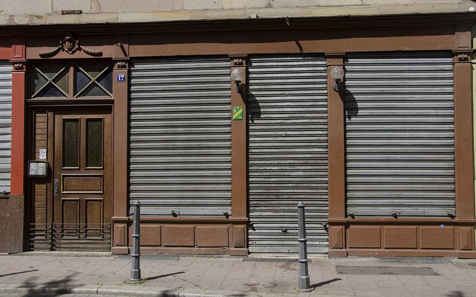 store exterieur Paris 10